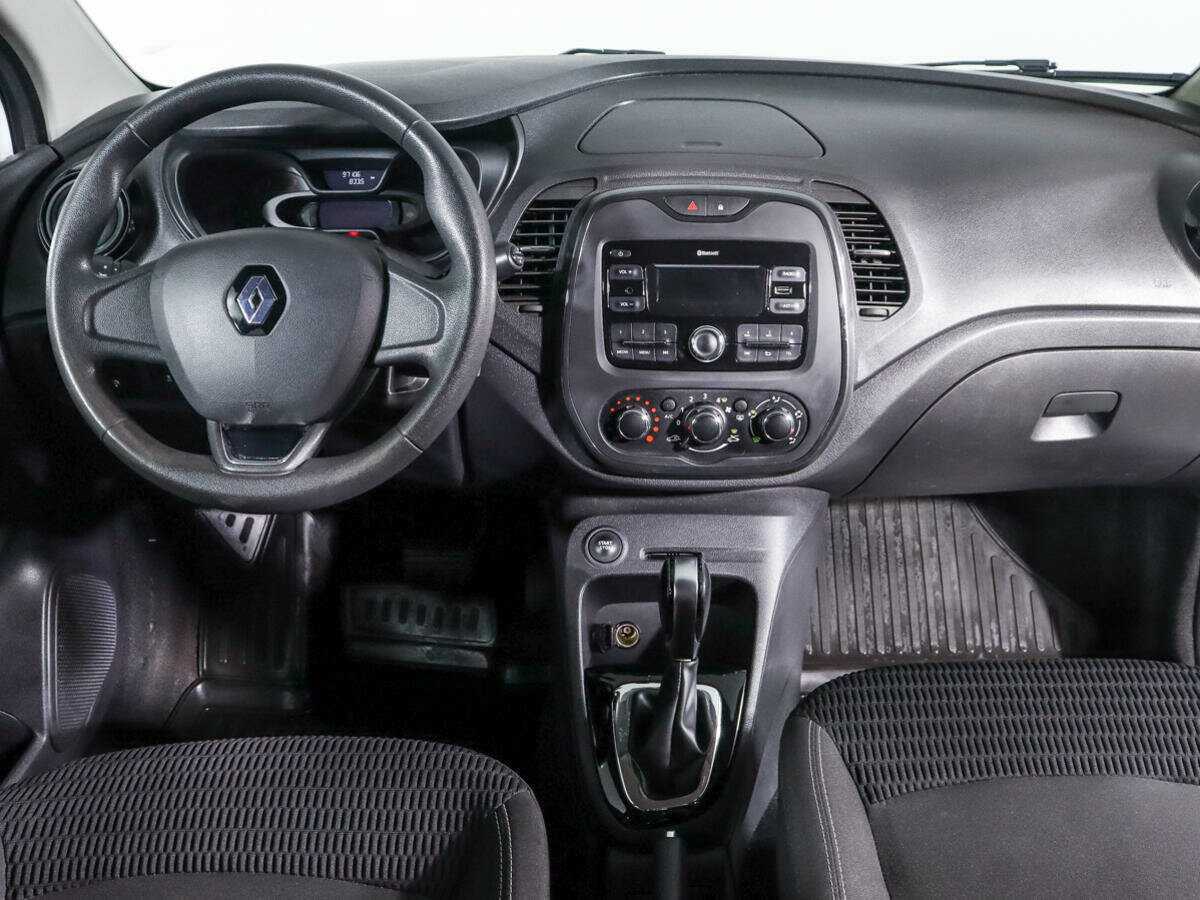 Renault Kaptur 2018 года с пробегом. Фото: #9