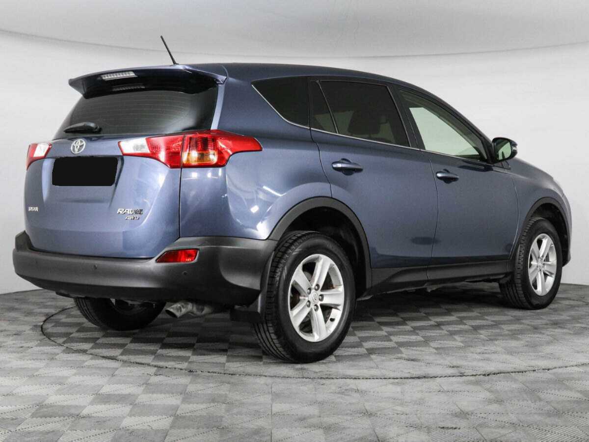 Toyota RAV4 2013 года с пробегом. Фото: #4