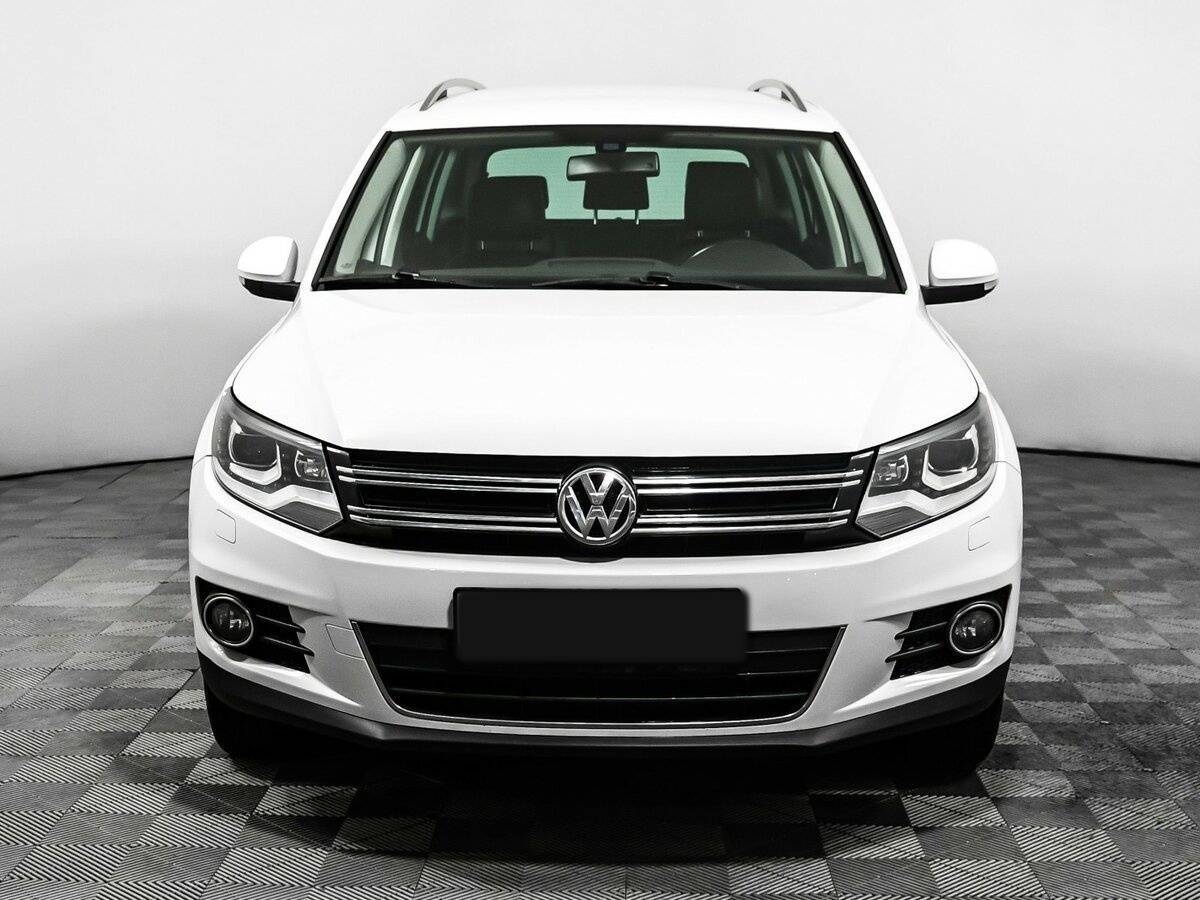 Volkswagen Tiguan 2012 года с пробегом. Фото: #1