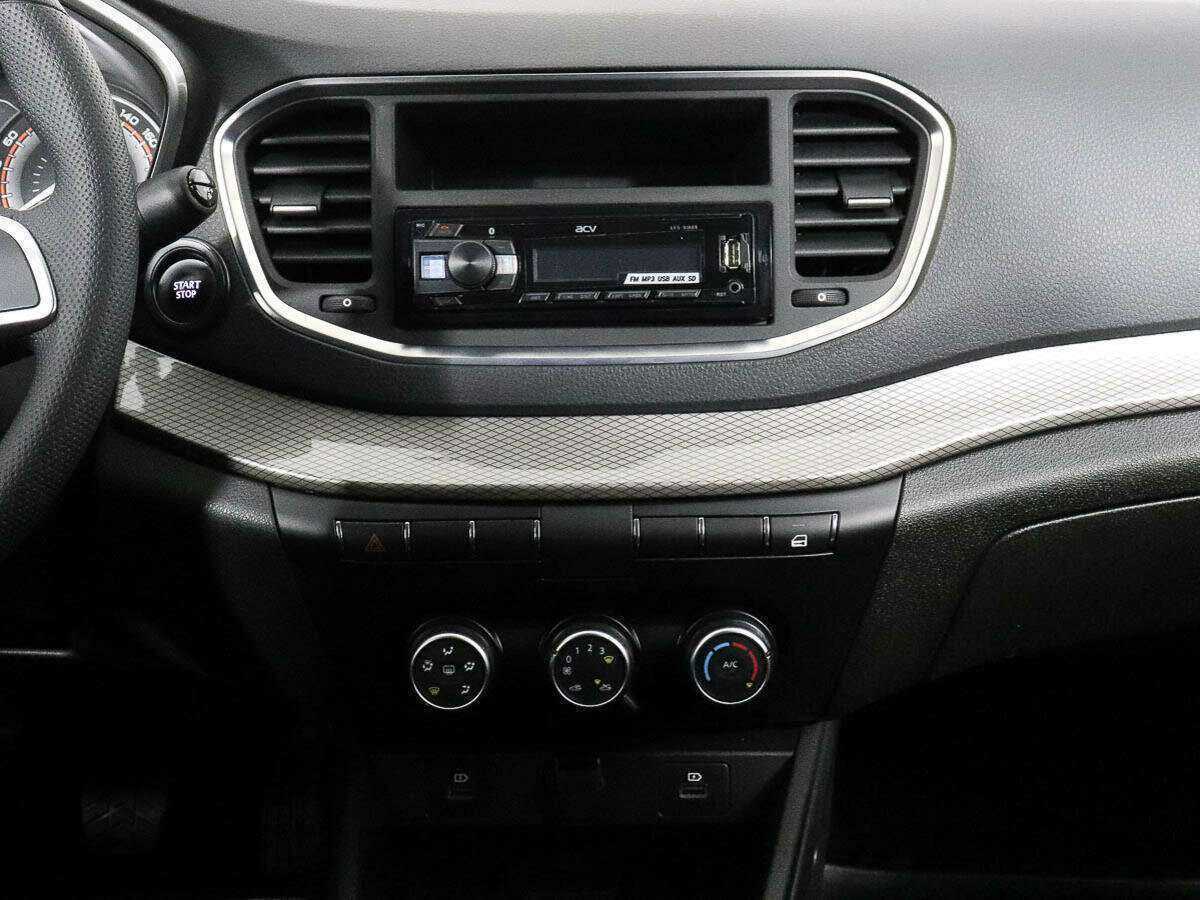 Lada (ВАЗ) Vesta 2023 года с пробегом. Фото: #9