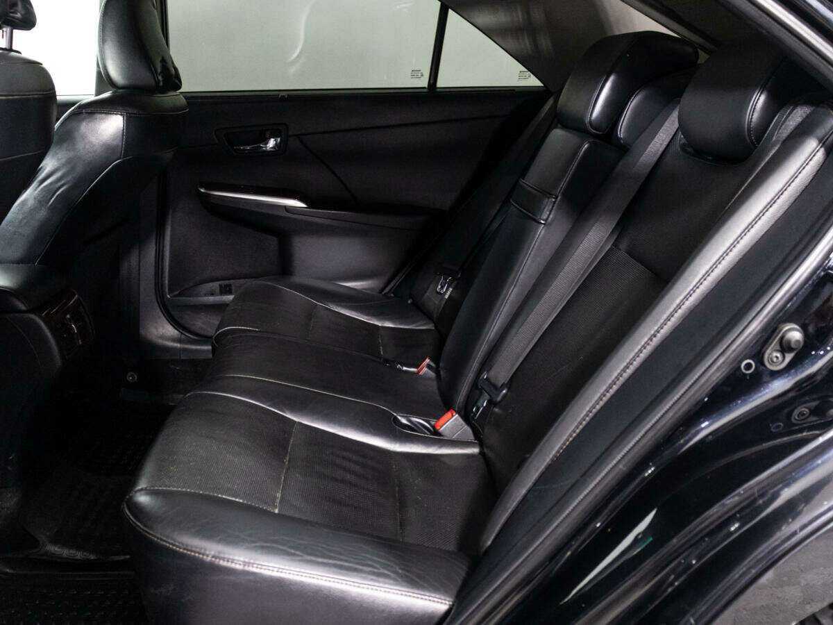 Toyota Camry 2012 года с пробегом. Фото: #9