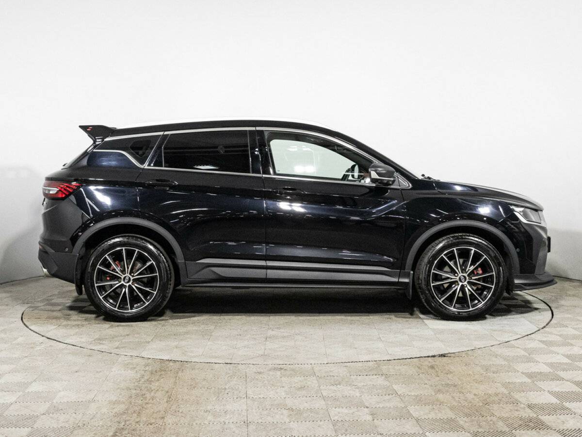 Geely Coolray 2022 года с пробегом. Фото: #3