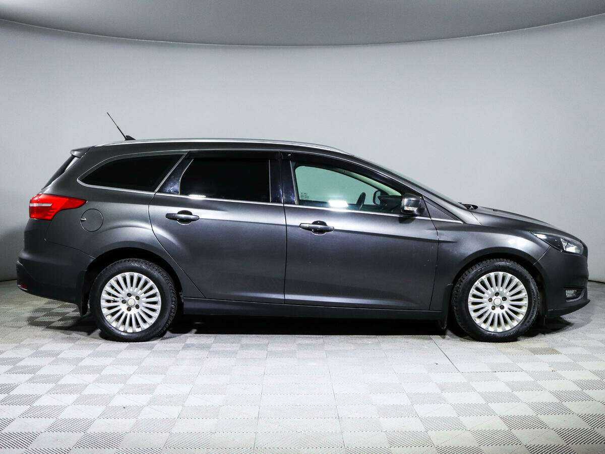 Ford Focus 2017 года с пробегом. Фото: #3