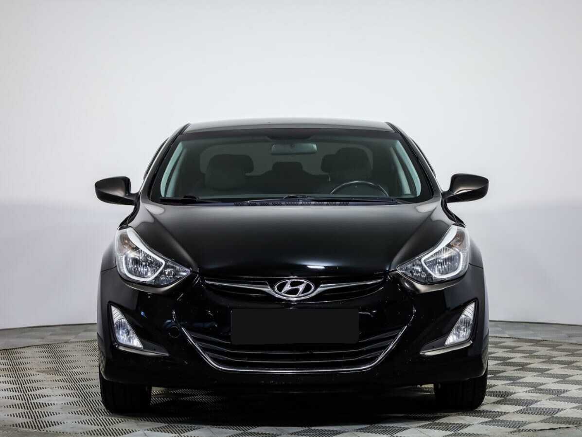 Hyundai Elantra 2015 года с пробегом. Посмотреть фото