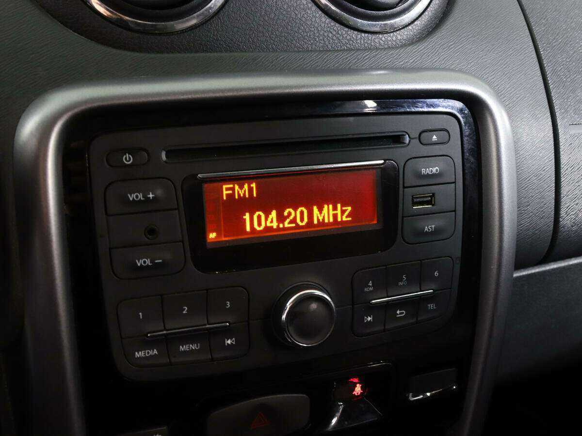 Renault Duster 2012 года с пробегом. Фото: #16