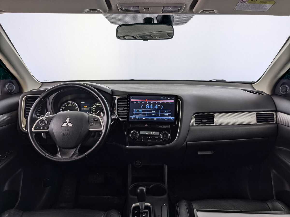 Mitsubishi Outlander 2012 года с пробегом. Фото: #9