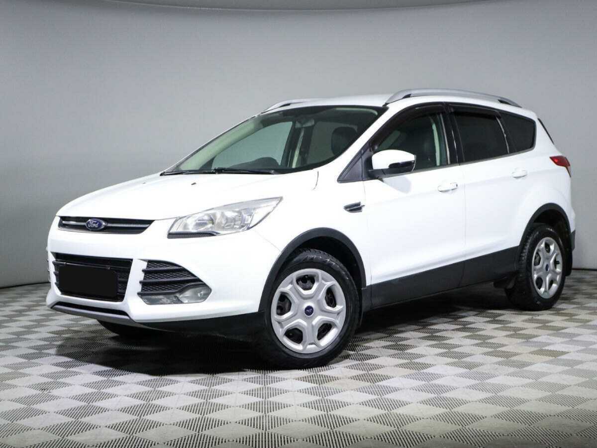 Ford Kuga 2014 года с пробегом. Посмотреть фото