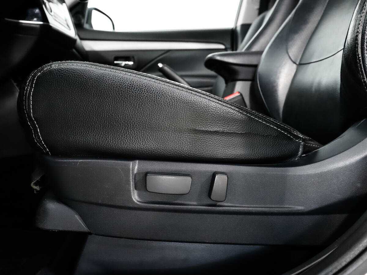 Mitsubishi Outlander 2014 года с пробегом. Фото: #9