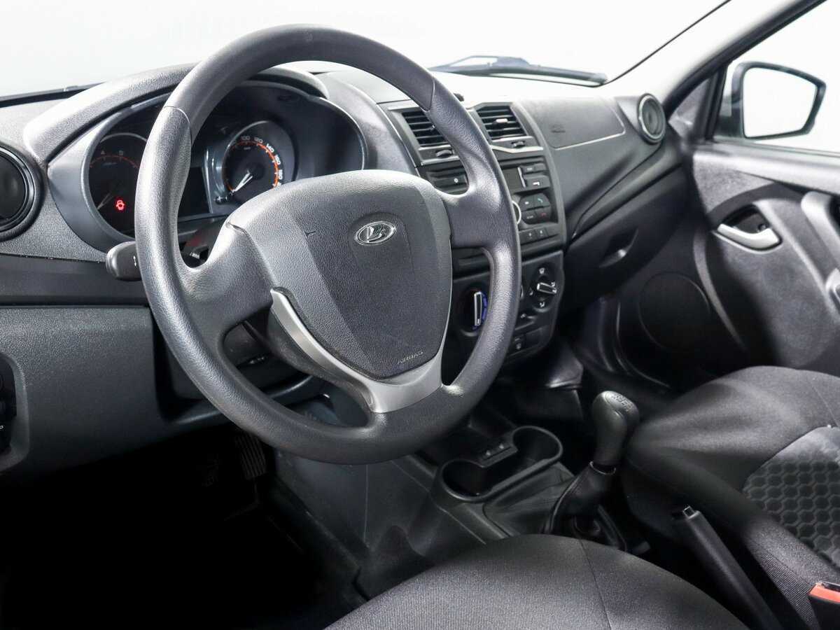 Lada (ВАЗ) Granta 2018 года с пробегом. Фото: #10