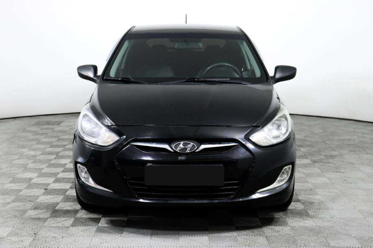 Hyundai Solaris 2012 года с пробегом. Фото: #1
