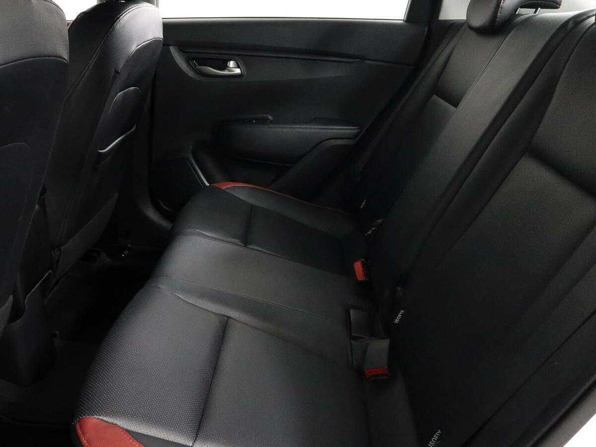 Kia Rio 2020 года с пробегом. Фото: #7