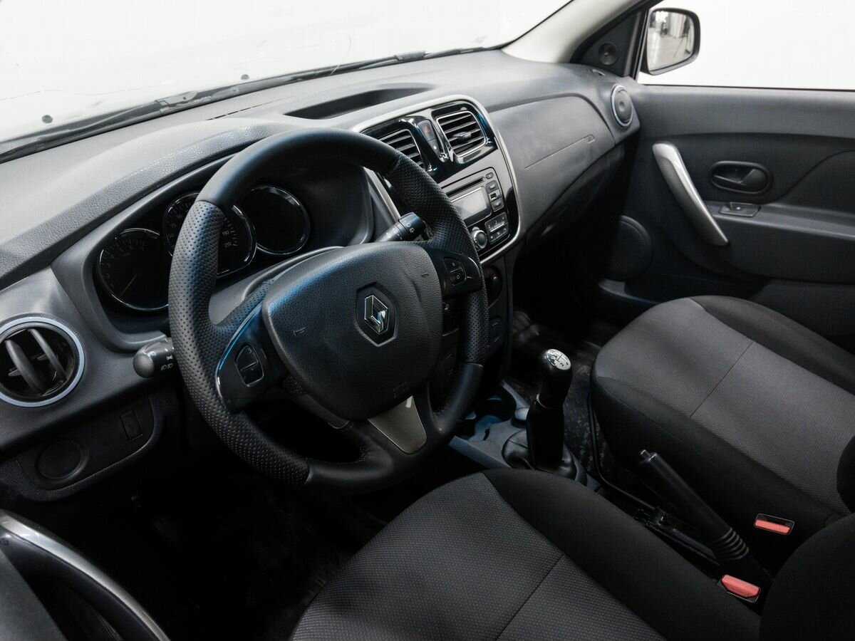 Renault Sandero 2016 года с пробегом. Фото: #11