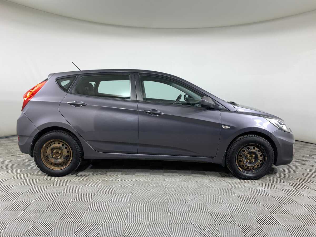 Hyundai Solaris 2012 года с пробегом. Фото: #3