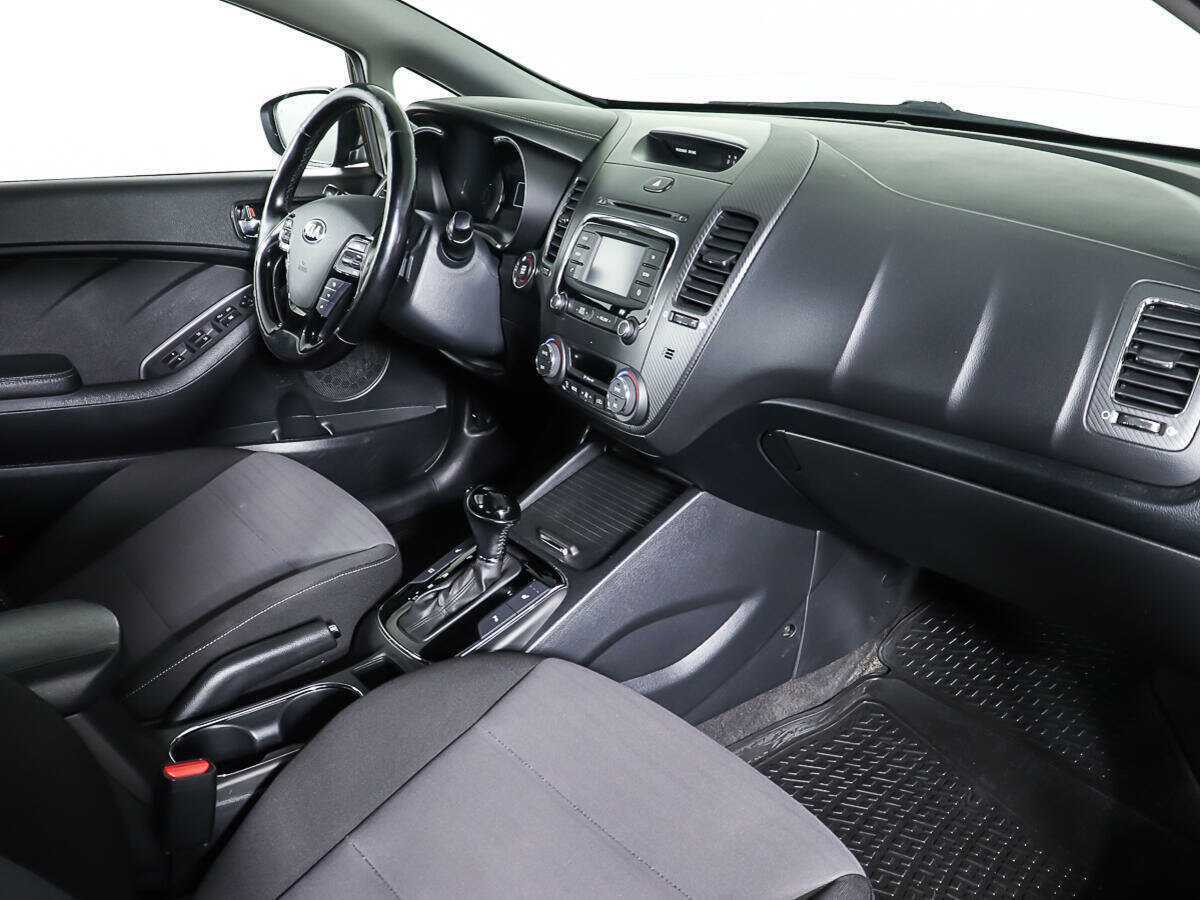 Kia Cerato 2017 года с пробегом. Фото: #8
