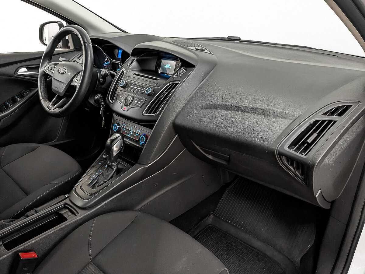 Ford Focus 2018 года с пробегом. Фото: #10