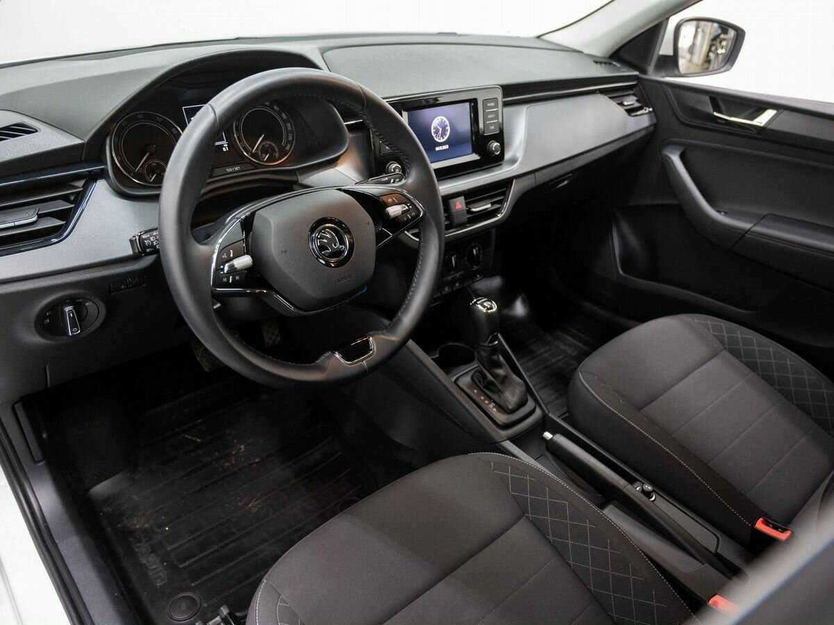 Skoda Rapid 2022 года с пробегом. Фото: #9