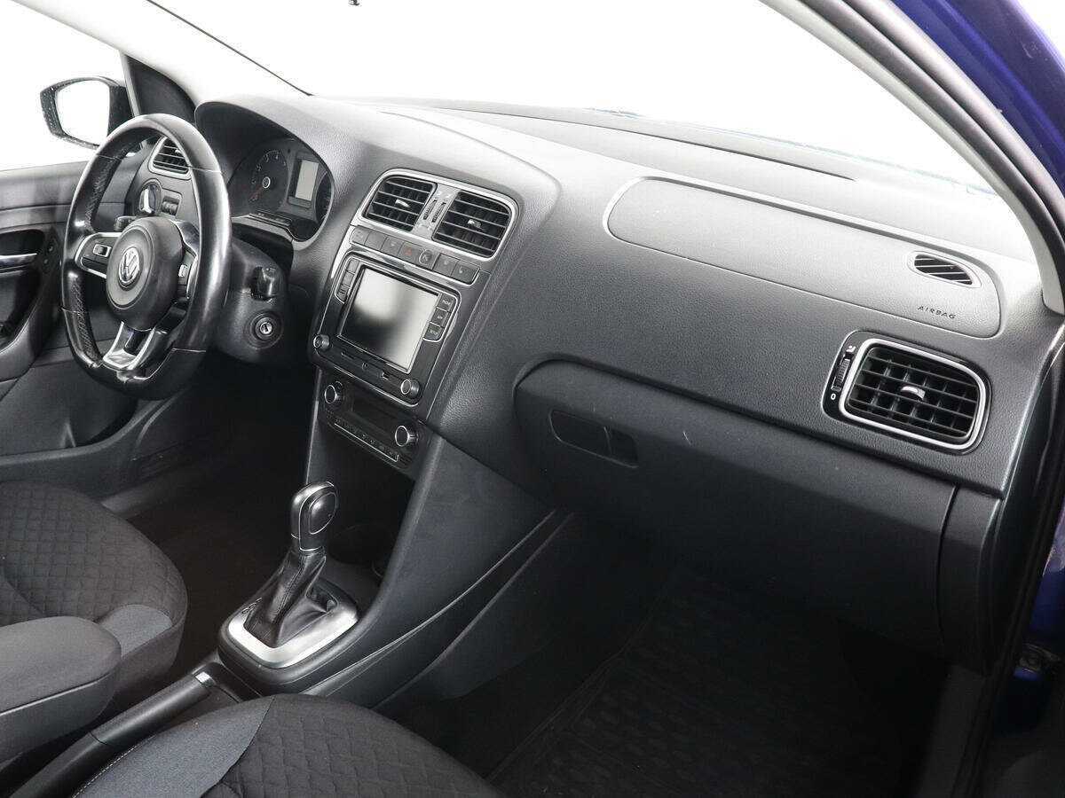 Volkswagen Polo 2018 года с пробегом. Фото: #9