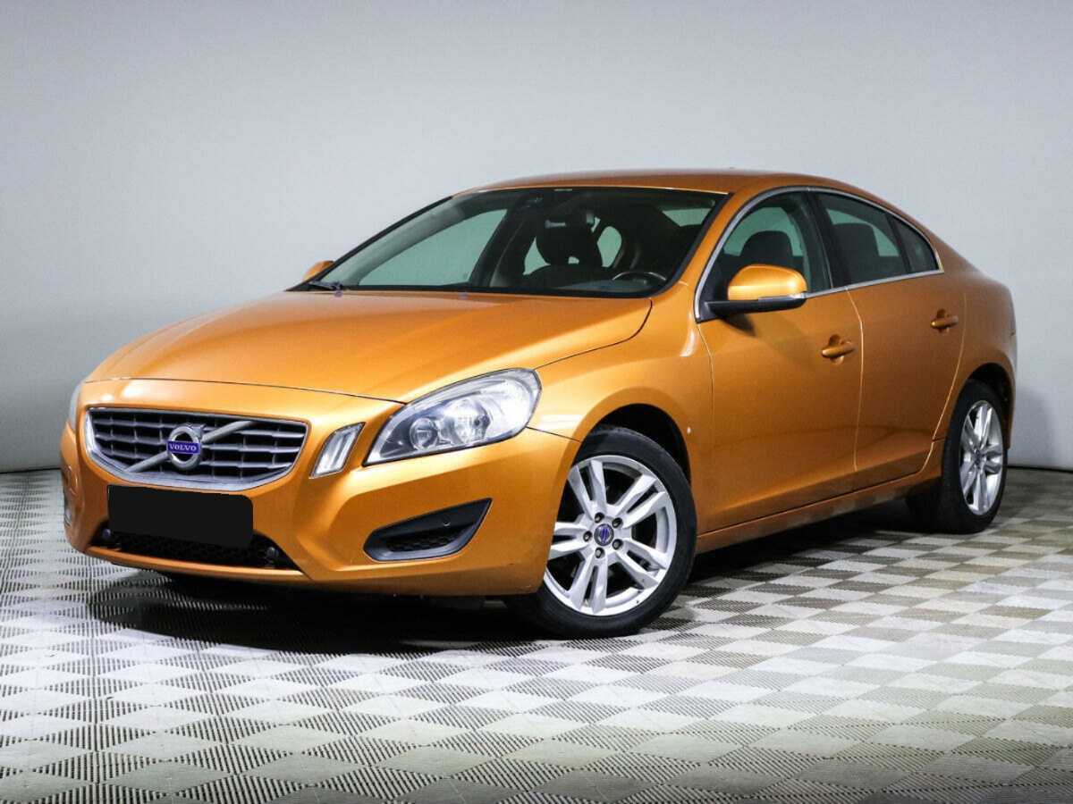 Volvo S60 2012 года с пробегом. Посмотреть фото