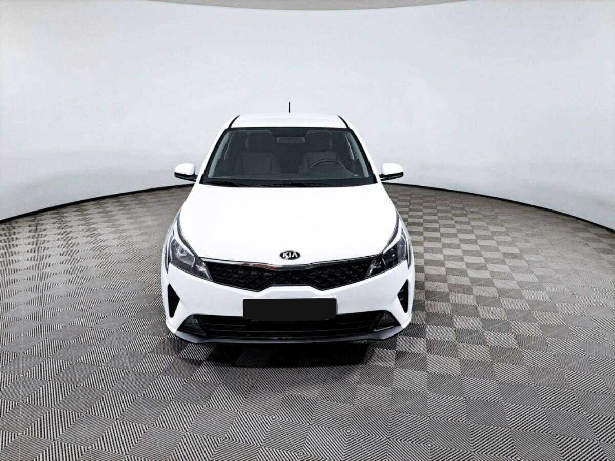 Kia Rio 2021 года с пробегом. Фото: #1
