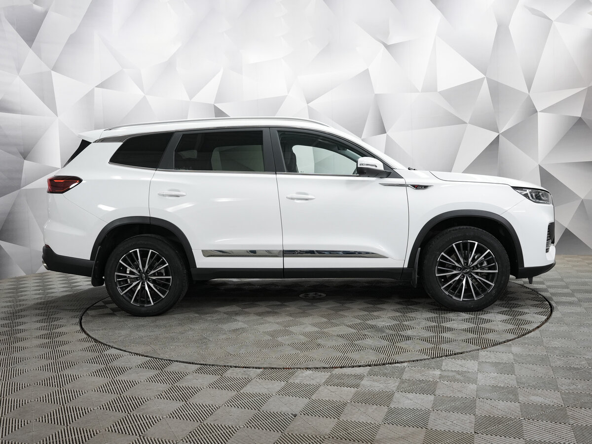 Chery Tiggo 8 Pro Max 2023 года с пробегом. Фото: #5