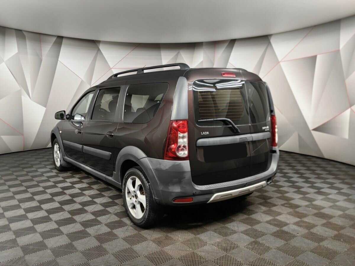 Lada (ВАЗ) Largus 2015 года с пробегом. Фото: #3