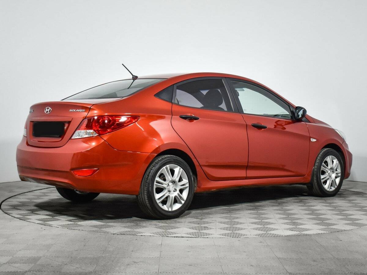 Hyundai Solaris 2012 года с пробегом. Фото: #4