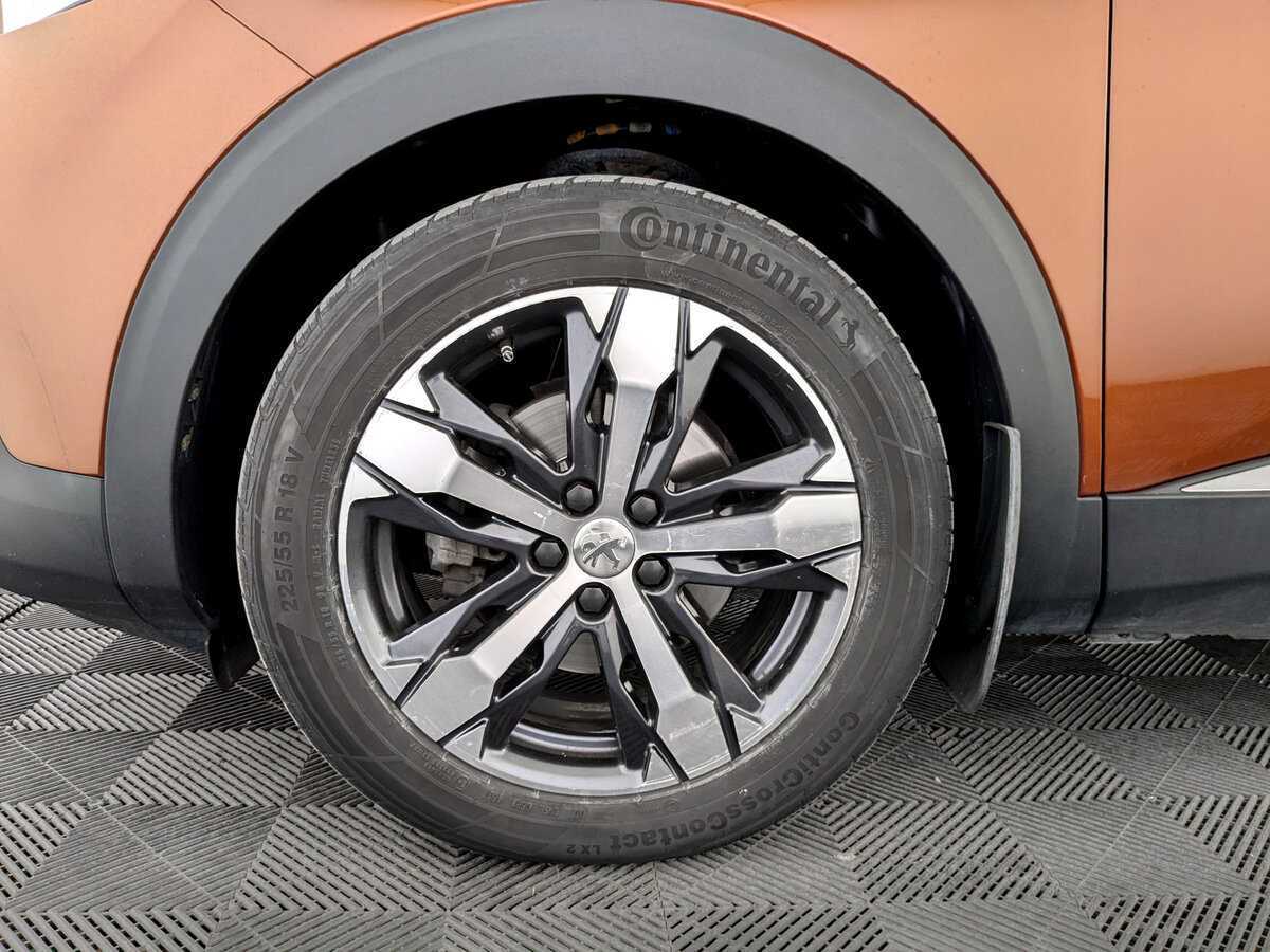 Peugeot 3008 2017 года с пробегом. Фото: #17