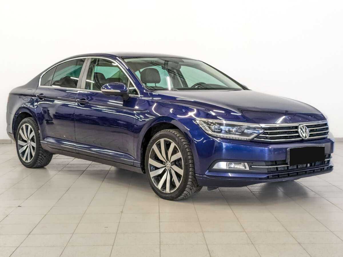 Volkswagen Passat 2019 года с пробегом. Фото: #2