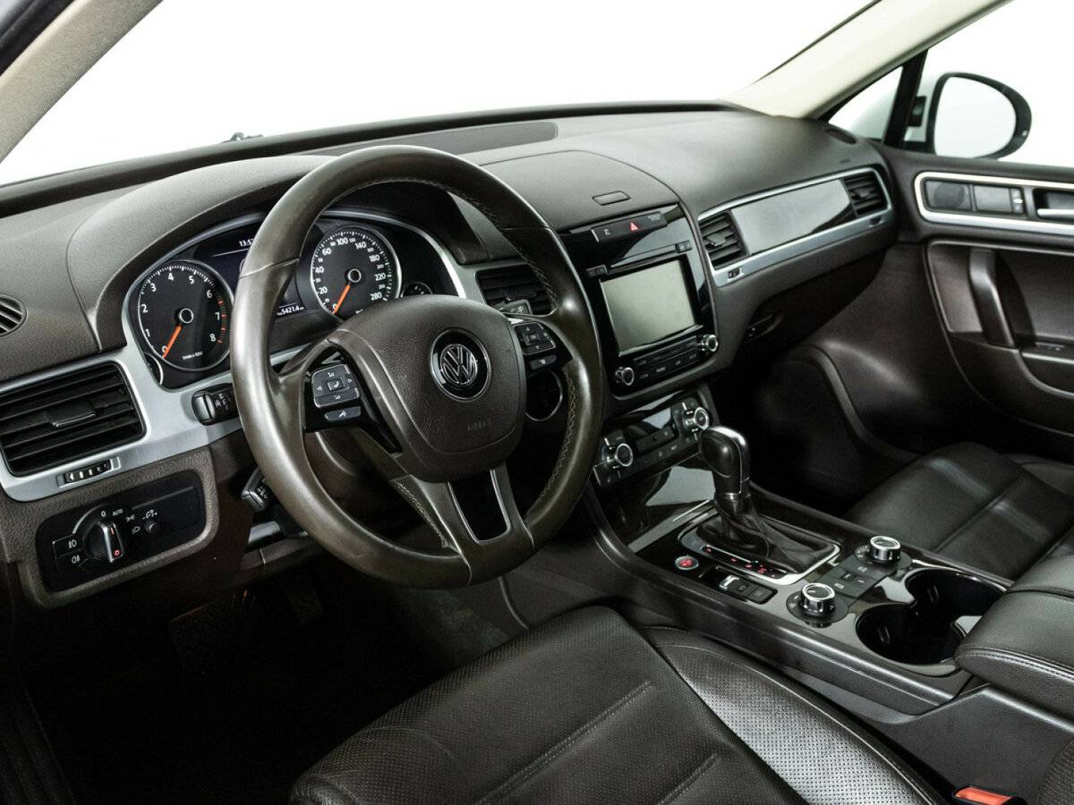 Volkswagen Touareg 2013 года с пробегом. Фото: #10