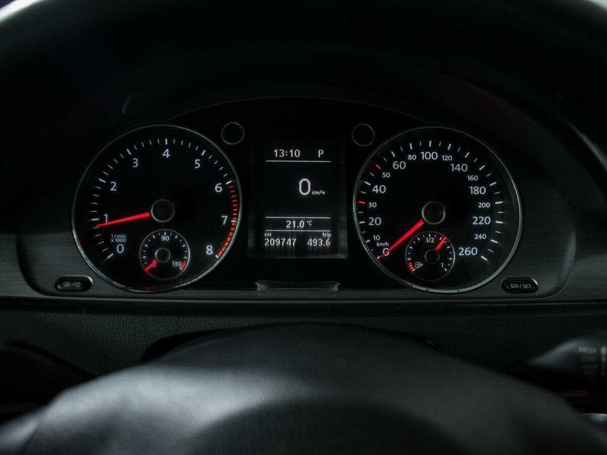 Volkswagen Passat 2012 года с пробегом. Фото: #10