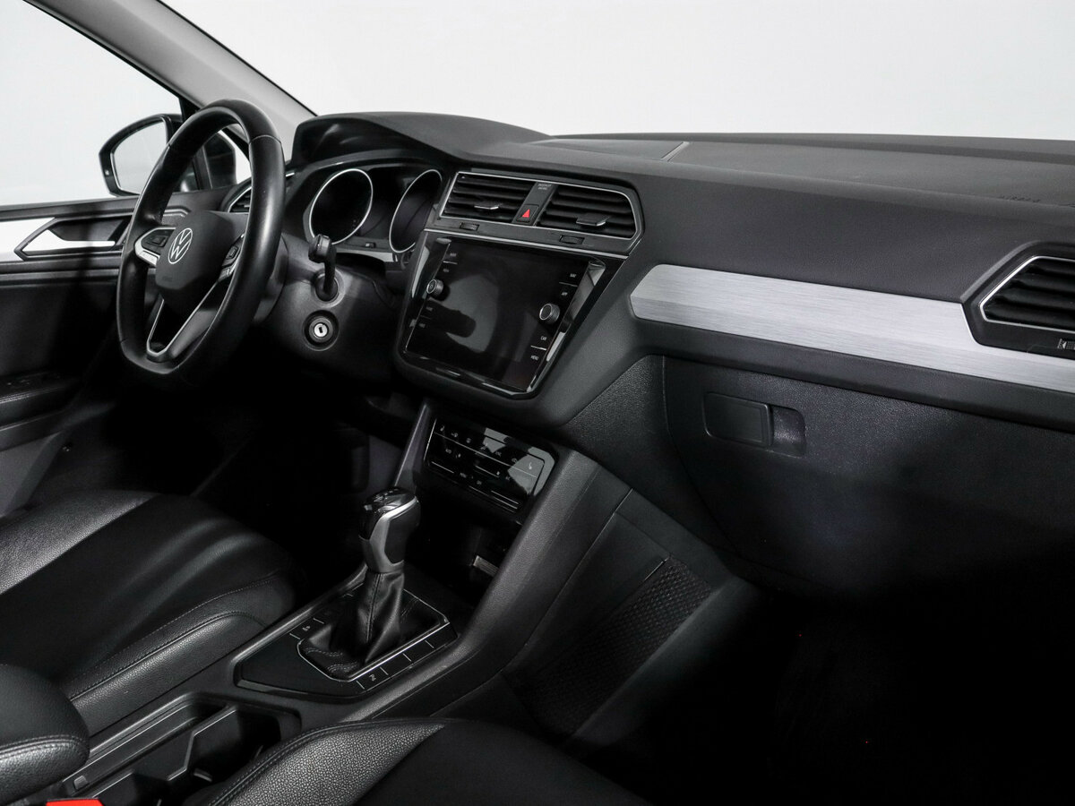 Volkswagen Tiguan 2020 года с пробегом. Фото: #8