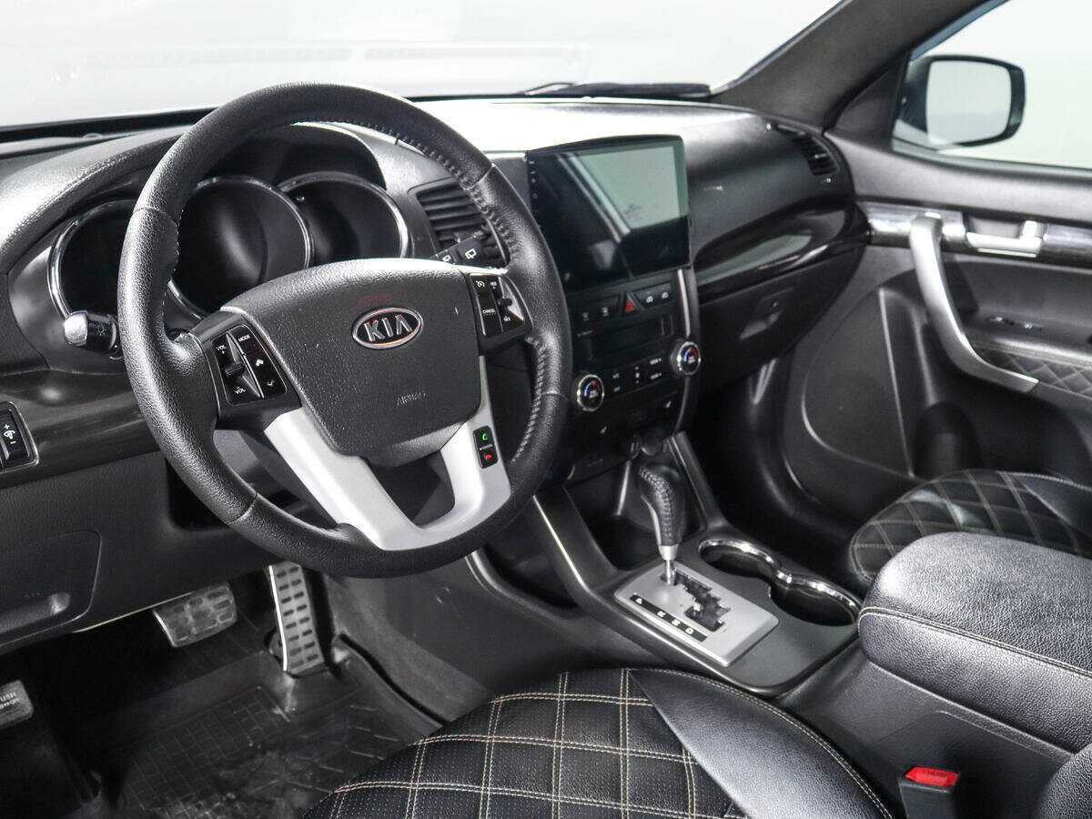 Kia Sorento 2012 года с пробегом. Фото: #12