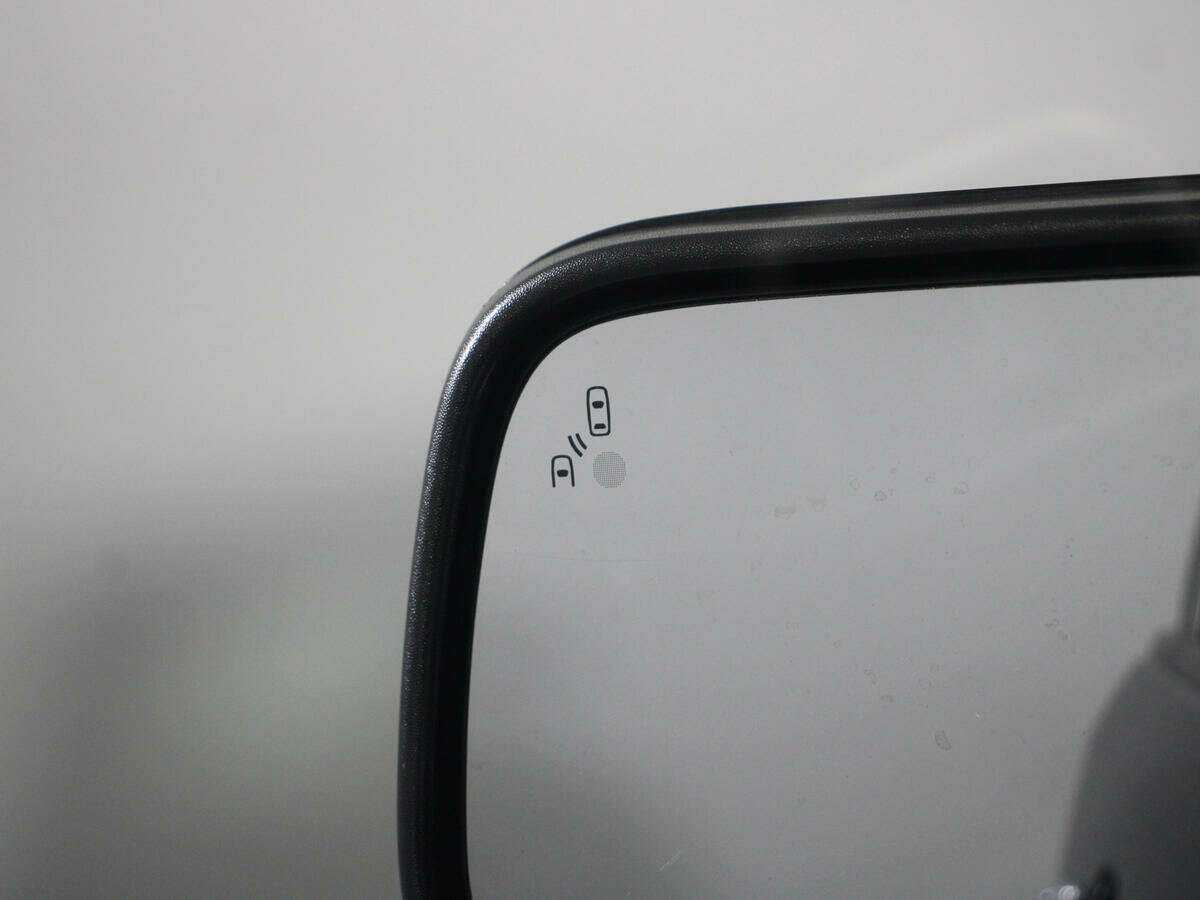 Ford Explorer 2013 года с пробегом. Фото: #14