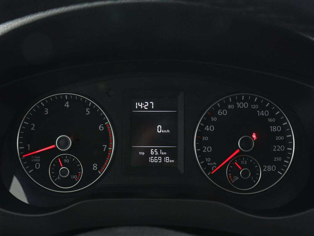 Volkswagen Jetta 2013 года с пробегом. Фото: #10