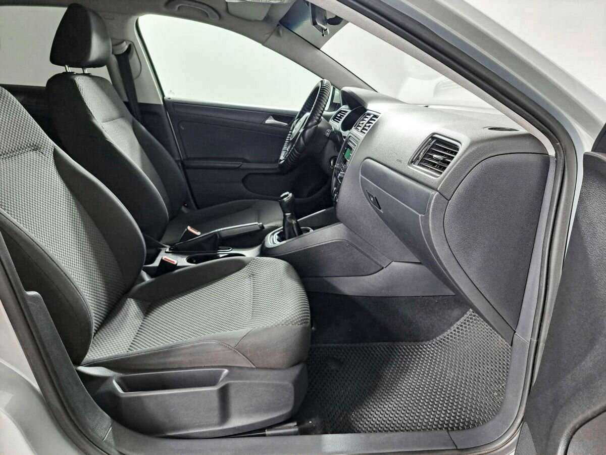 Volkswagen Jetta 2014 года с пробегом. Фото: #10