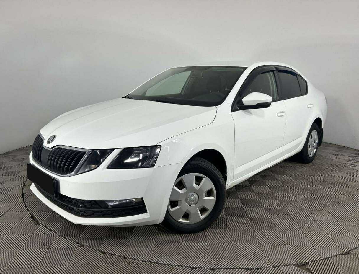 Skoda Octavia 2018 года с пробегом. Посмотреть фото