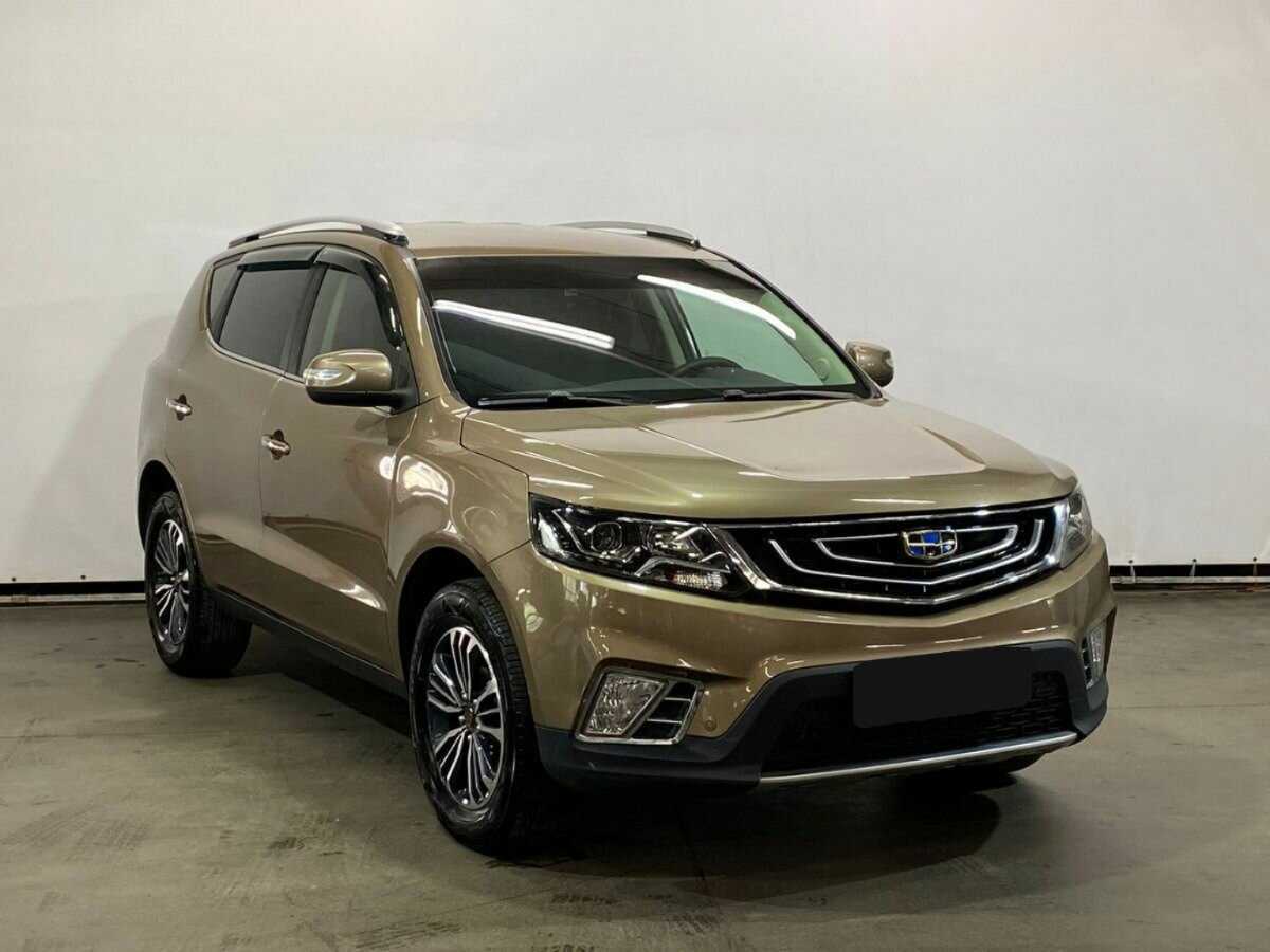 Geely Emgrand X7 2019 года с пробегом. Фото: #2