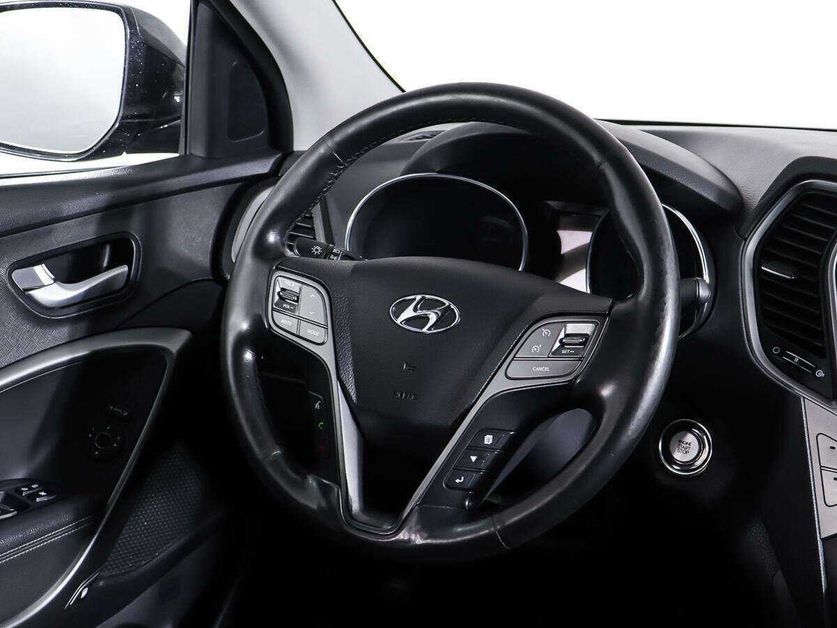 Hyundai Santa Fe 2015 года с пробегом. Фото: #13