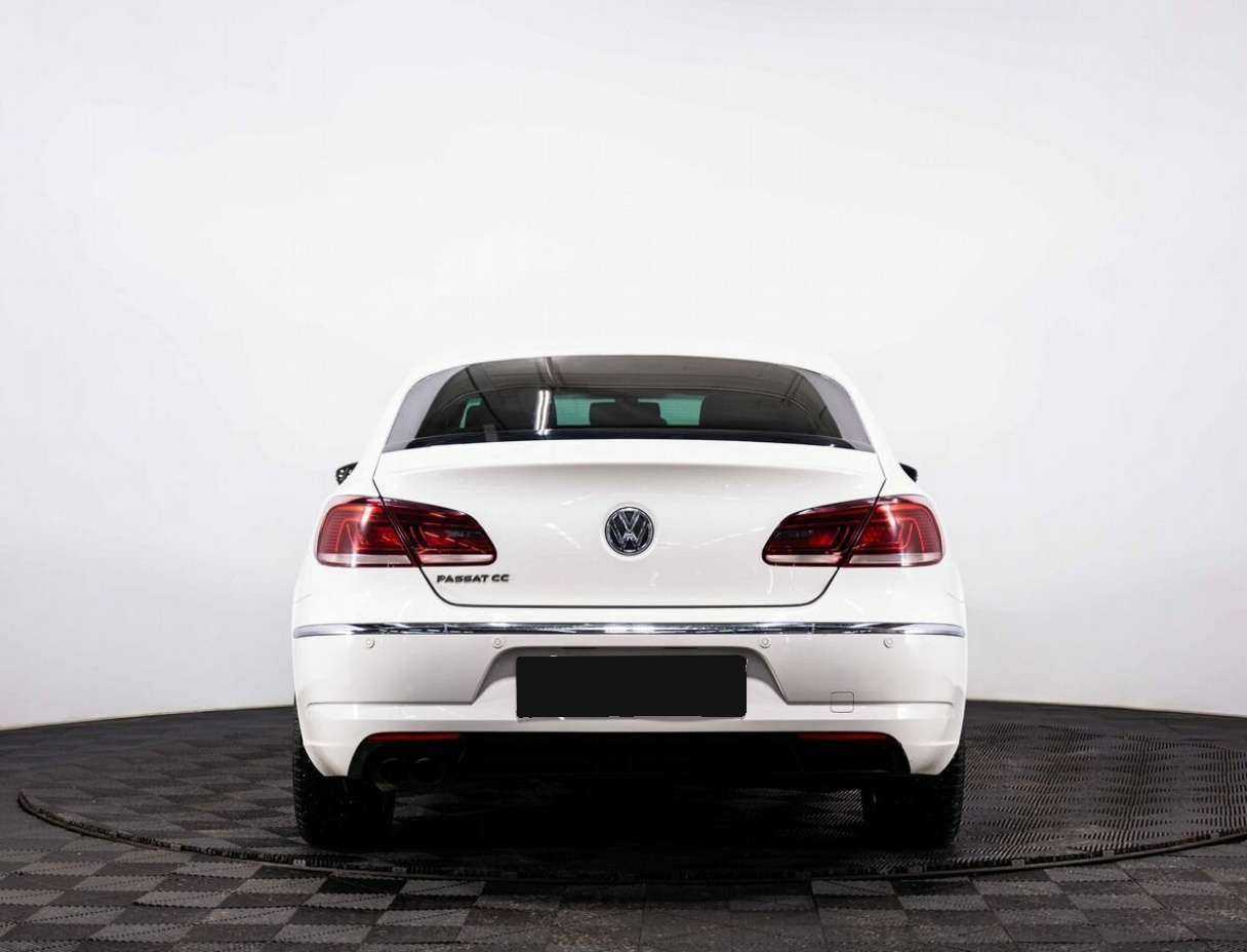 Volkswagen Passat CC 2014 года с пробегом. Фото: #4