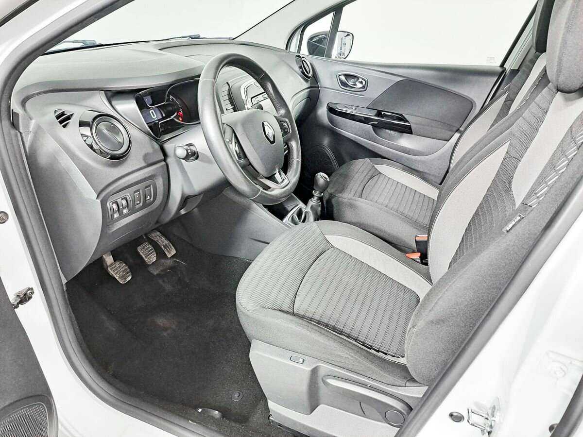Renault Kaptur 2017 года с пробегом. Фото: #15