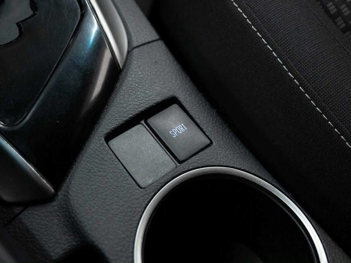 Toyota Corolla 2013 года с пробегом. Фото: #23