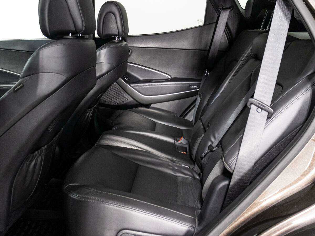 Hyundai Santa Fe 2018 года с пробегом. Фото: #9