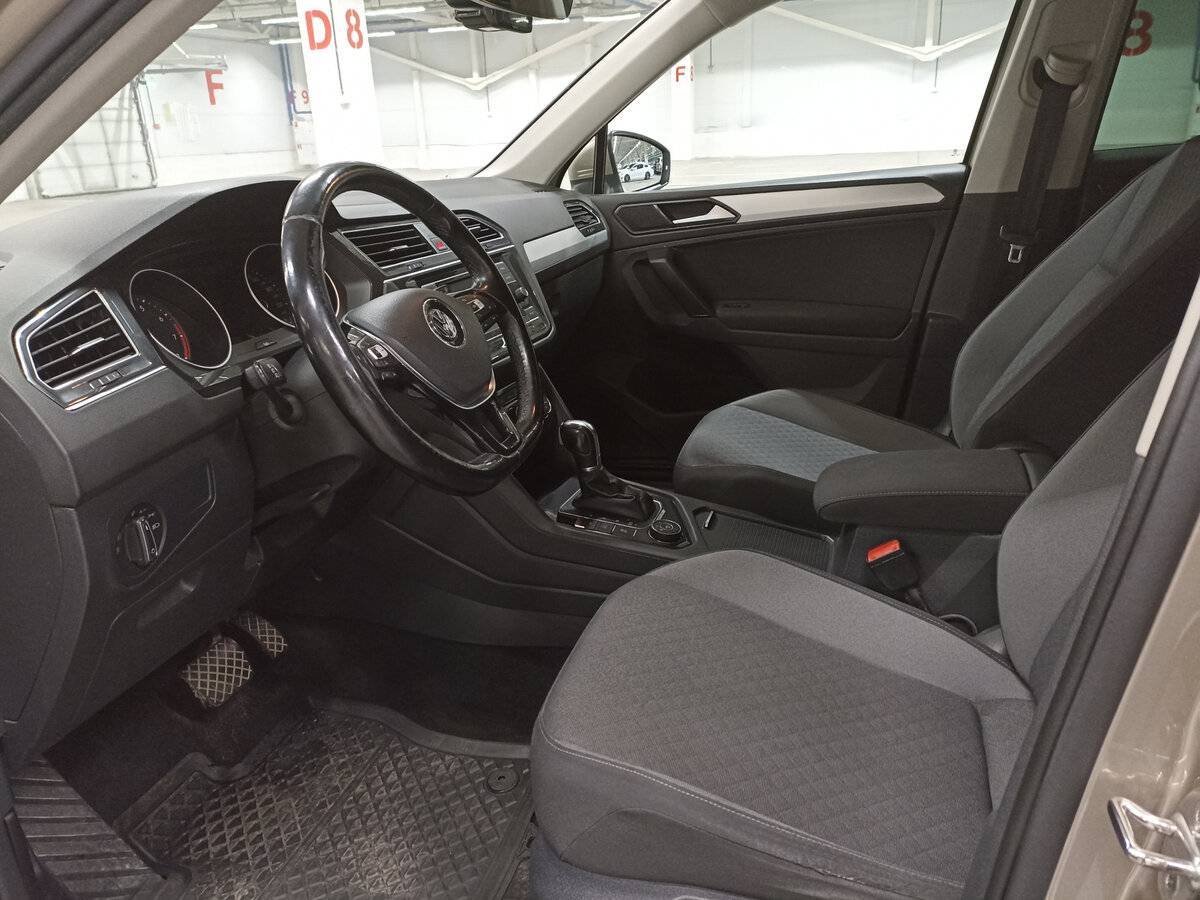 Volkswagen Tiguan 2017 года с пробегом. Фото: #15