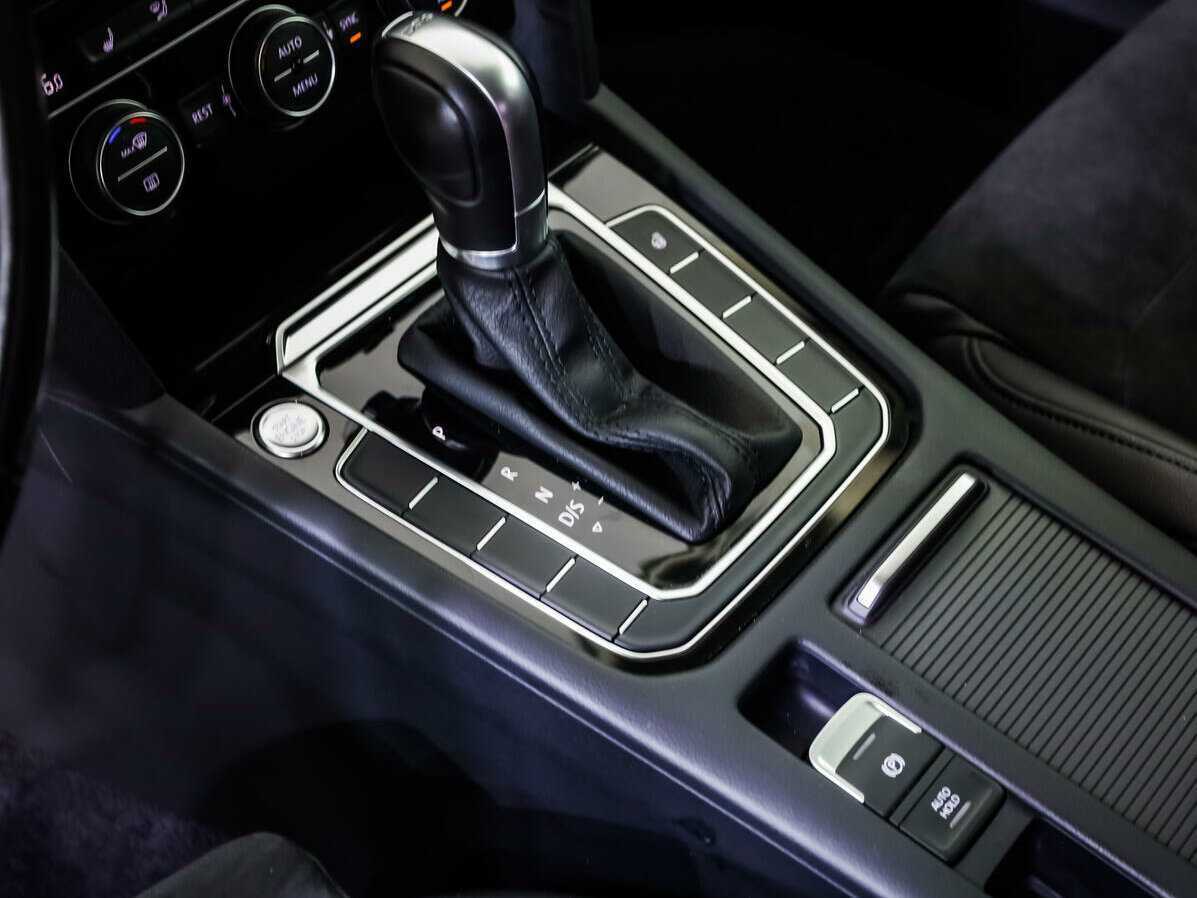 Volkswagen Passat 2017 года с пробегом. Фото: #14