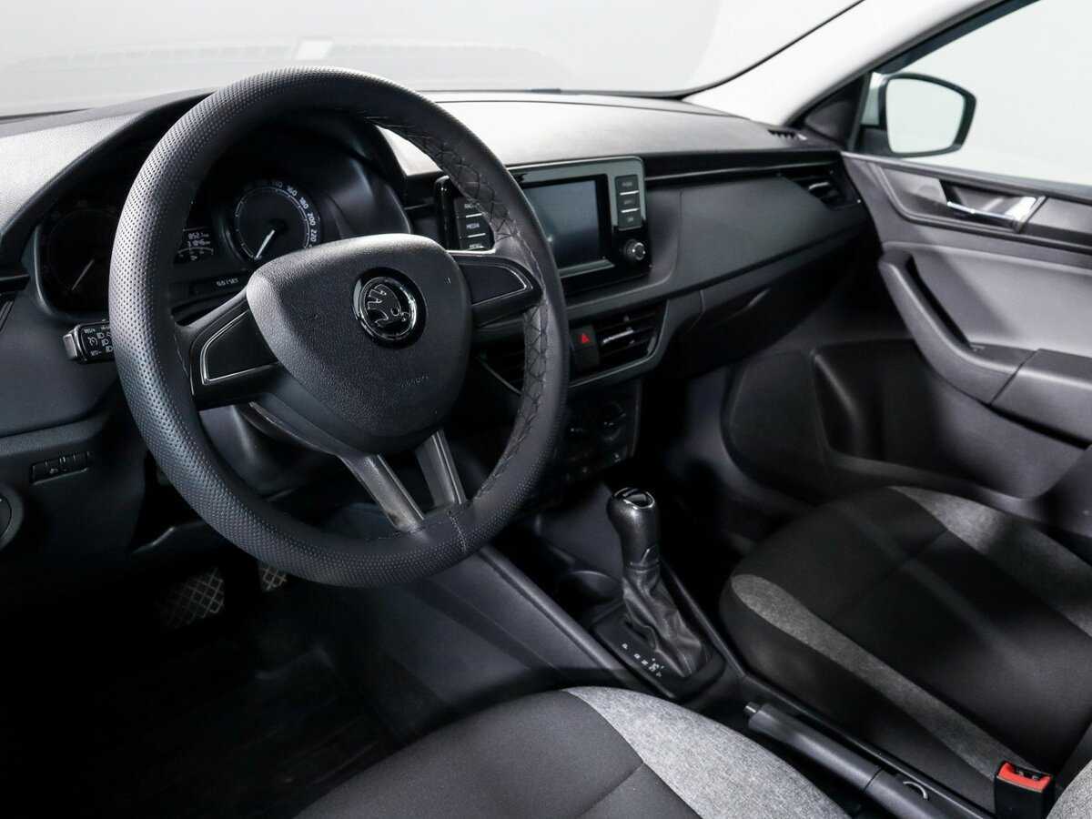 Skoda Rapid 2021 года с пробегом. Фото: #10