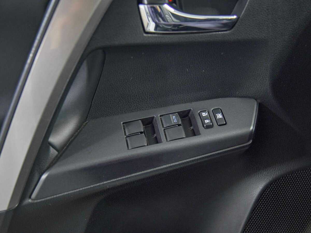 Toyota RAV4 2018 года с пробегом. Фото: #12