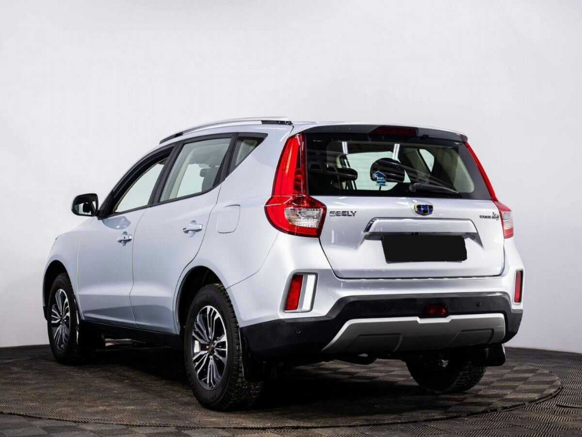 Geely Emgrand X7 2020 года с пробегом. Фото: #3