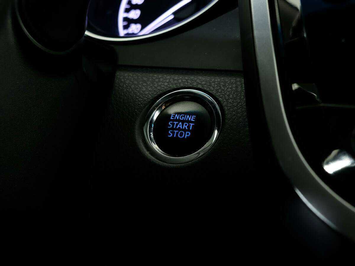 Toyota Camry 2019 года с пробегом. Фото: #11