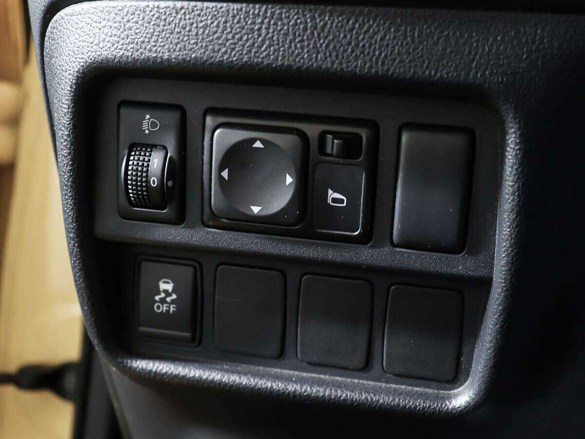 Nissan Juke 2014 года с пробегом. Фото: #16