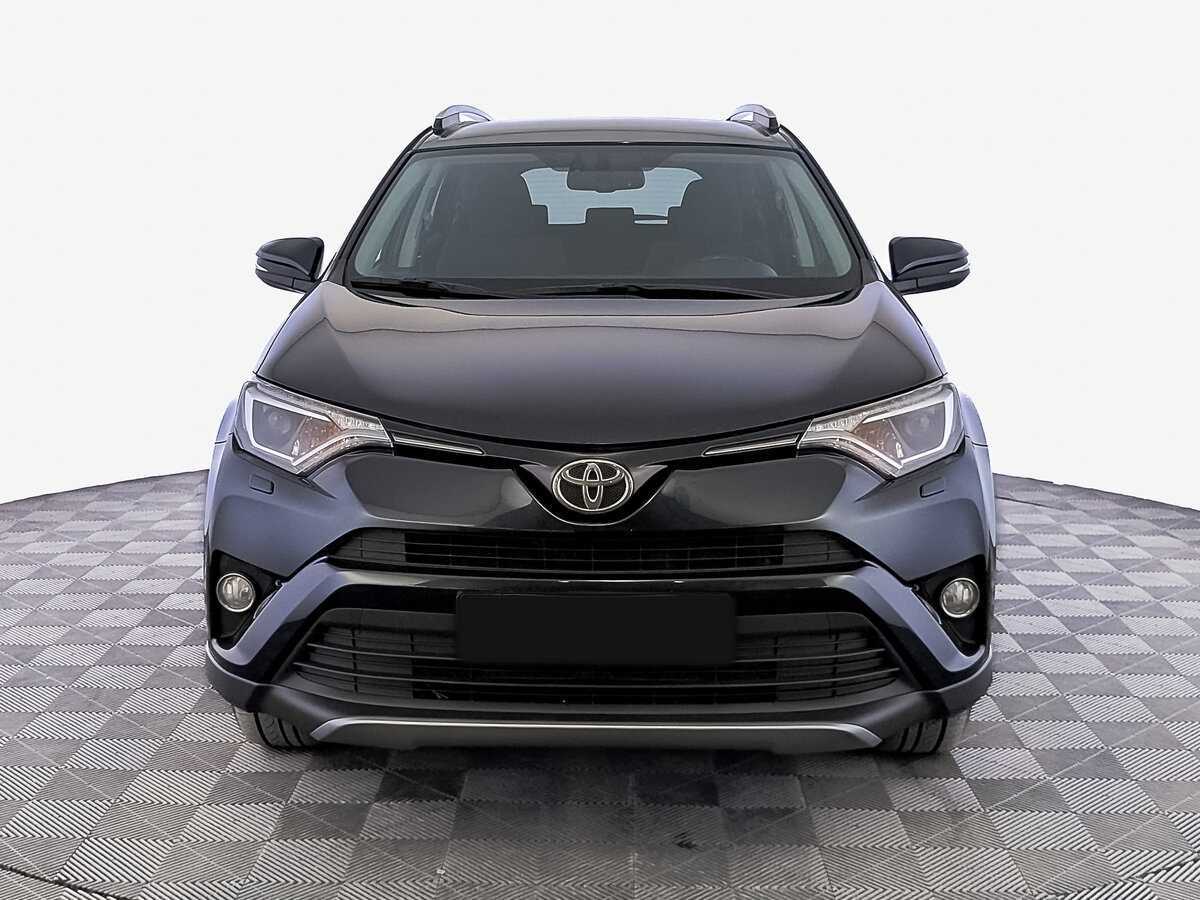 Toyota RAV4 2017 года с пробегом. Фото: #1